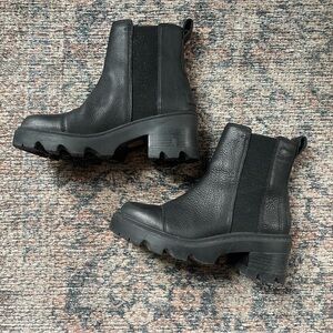 Sorel Joan Now Chelsea Boots